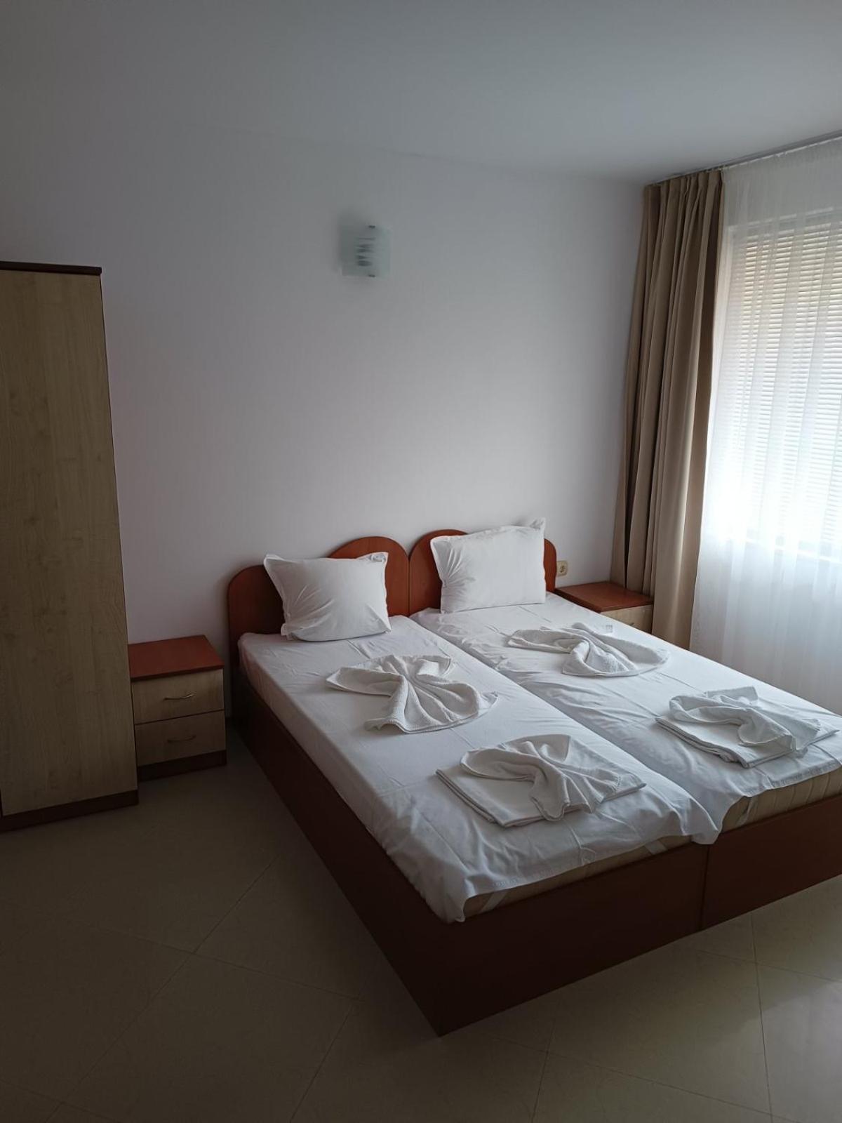 Guest House Ralitsa Pomorie Eksteriør billede