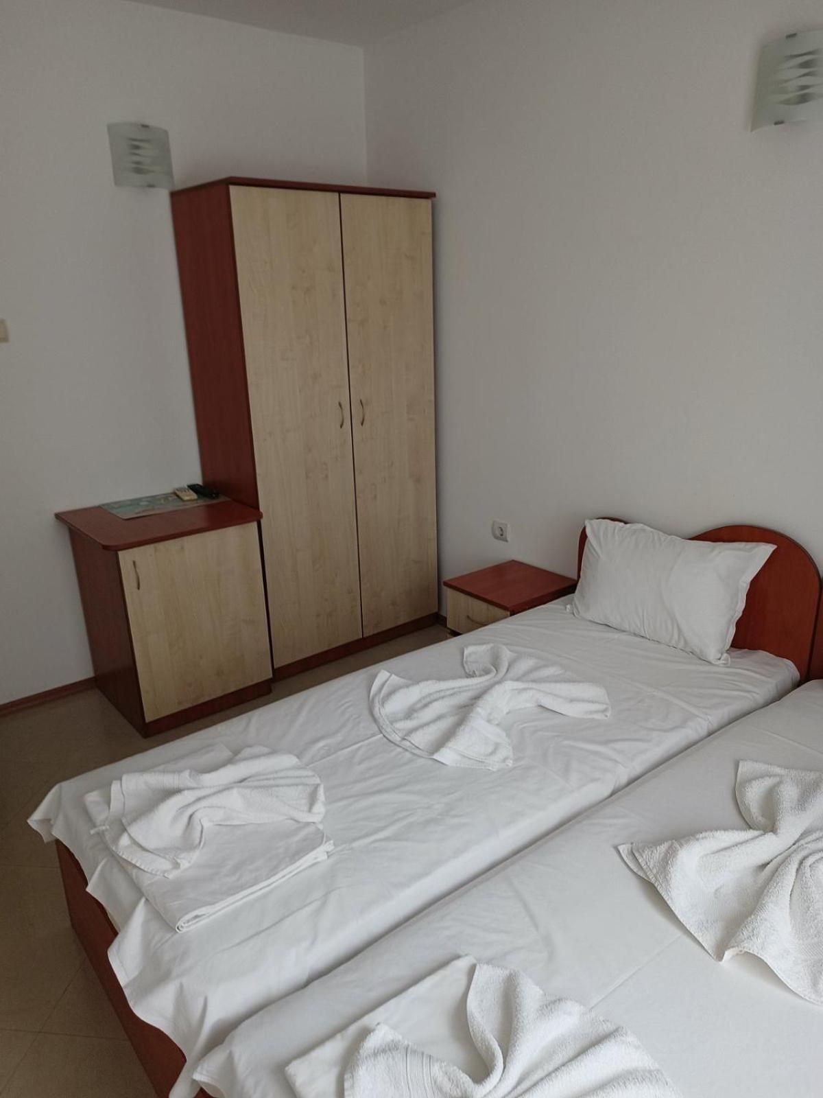 Guest House Ralitsa Pomorie Eksteriør billede